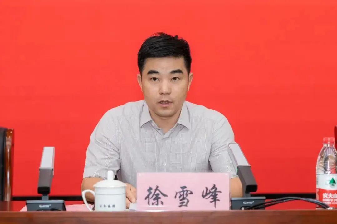 4859263.jpg 4859263.jpg